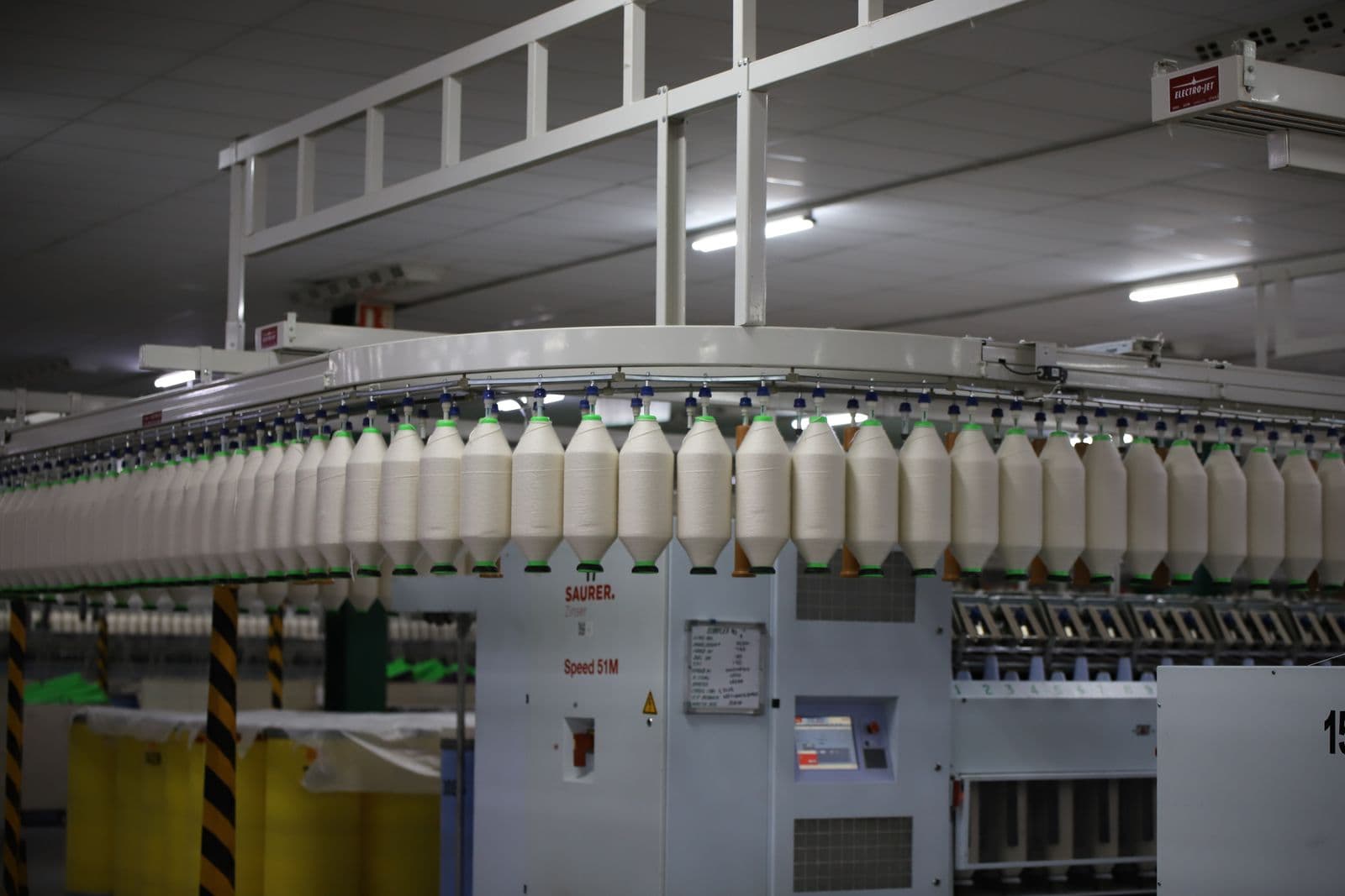 Stock editorial image for Waste-textile circularity policy: start workwear recovery with sorting and data closure; it does not depict the source organization, event, or project.